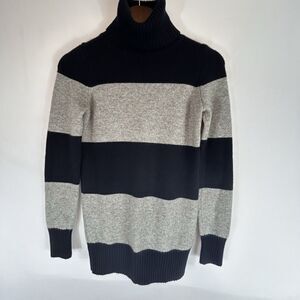 Theory 100% Cashmere Turtleneck Sweater M Blue &‎ Grey Stripes Soft Quiet Luxury